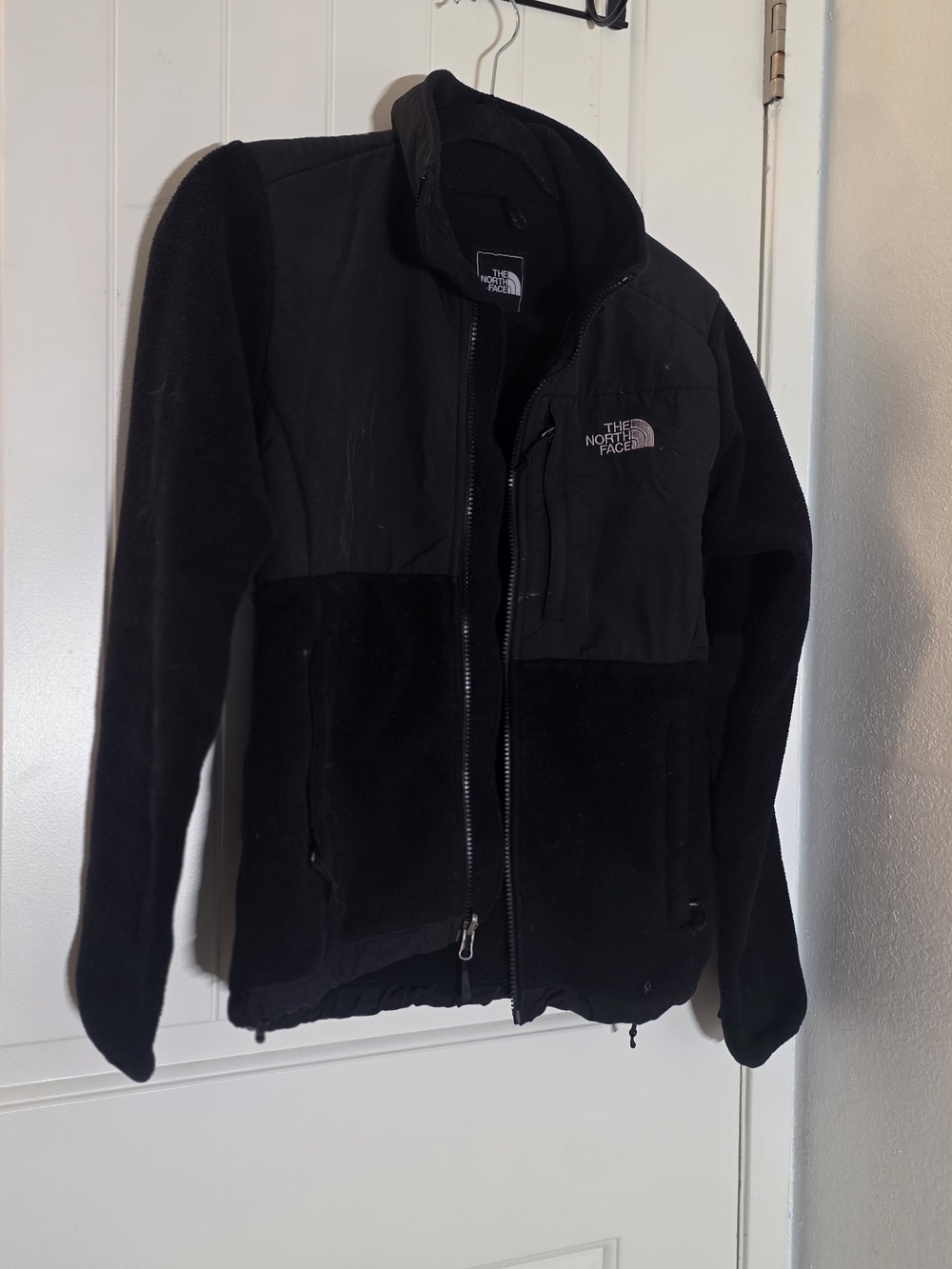 The North Face Women’s Black Mixed-Material Fleece Jacket
